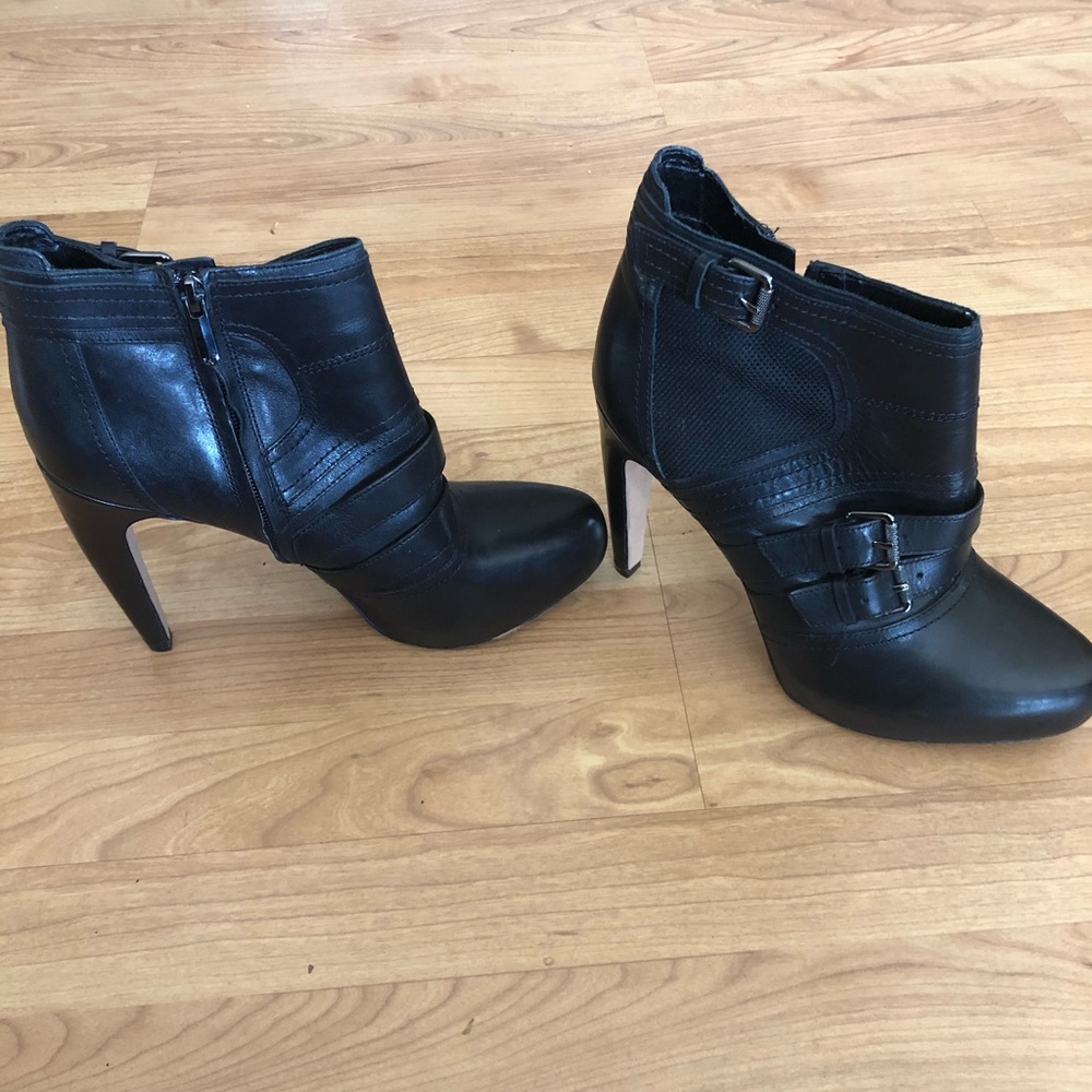 Sam Edelman Booties - Picture 2 of 4
